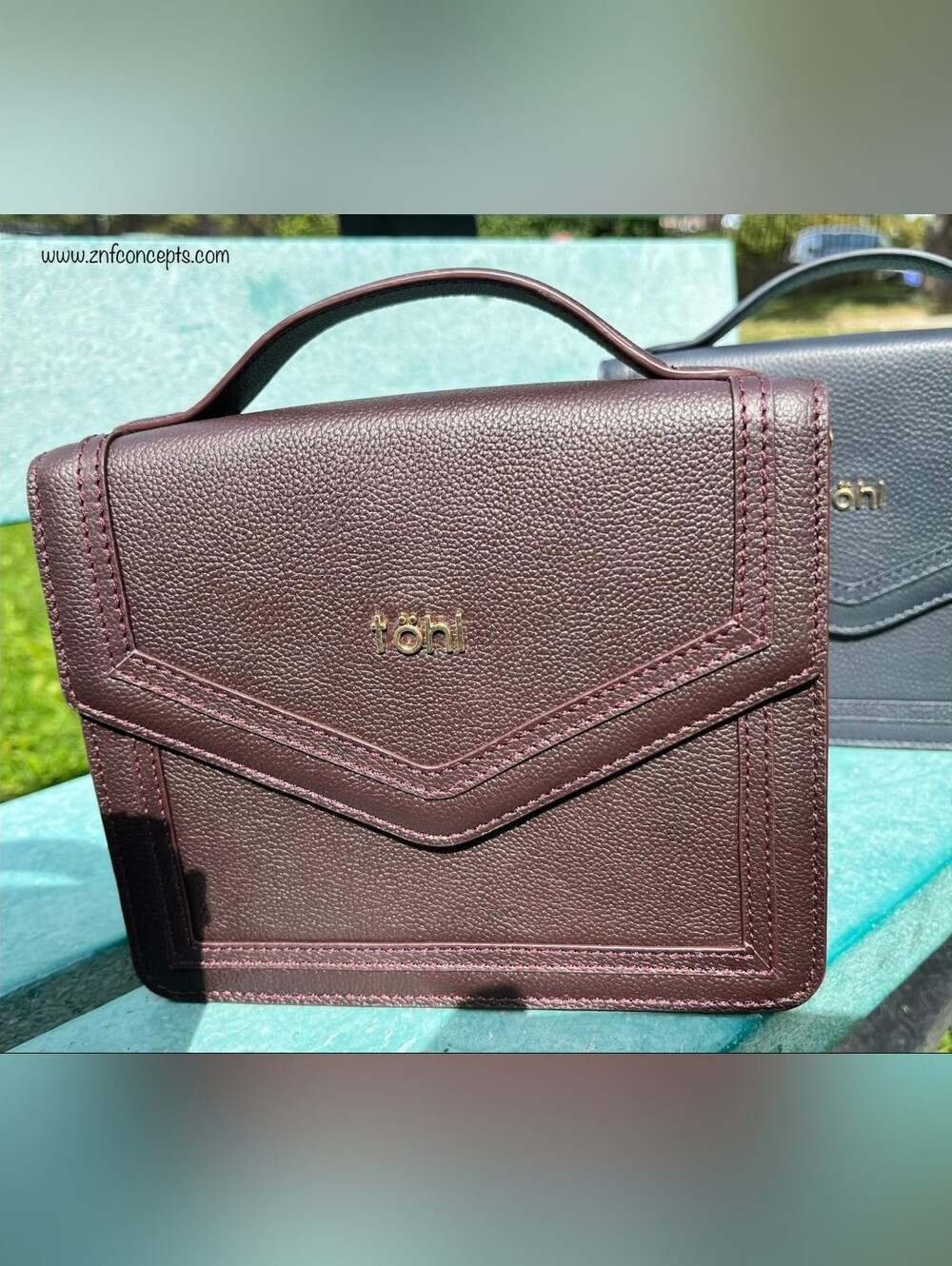 Leather Crossbody Bag, Envelope Style. - Picture 10 of 14